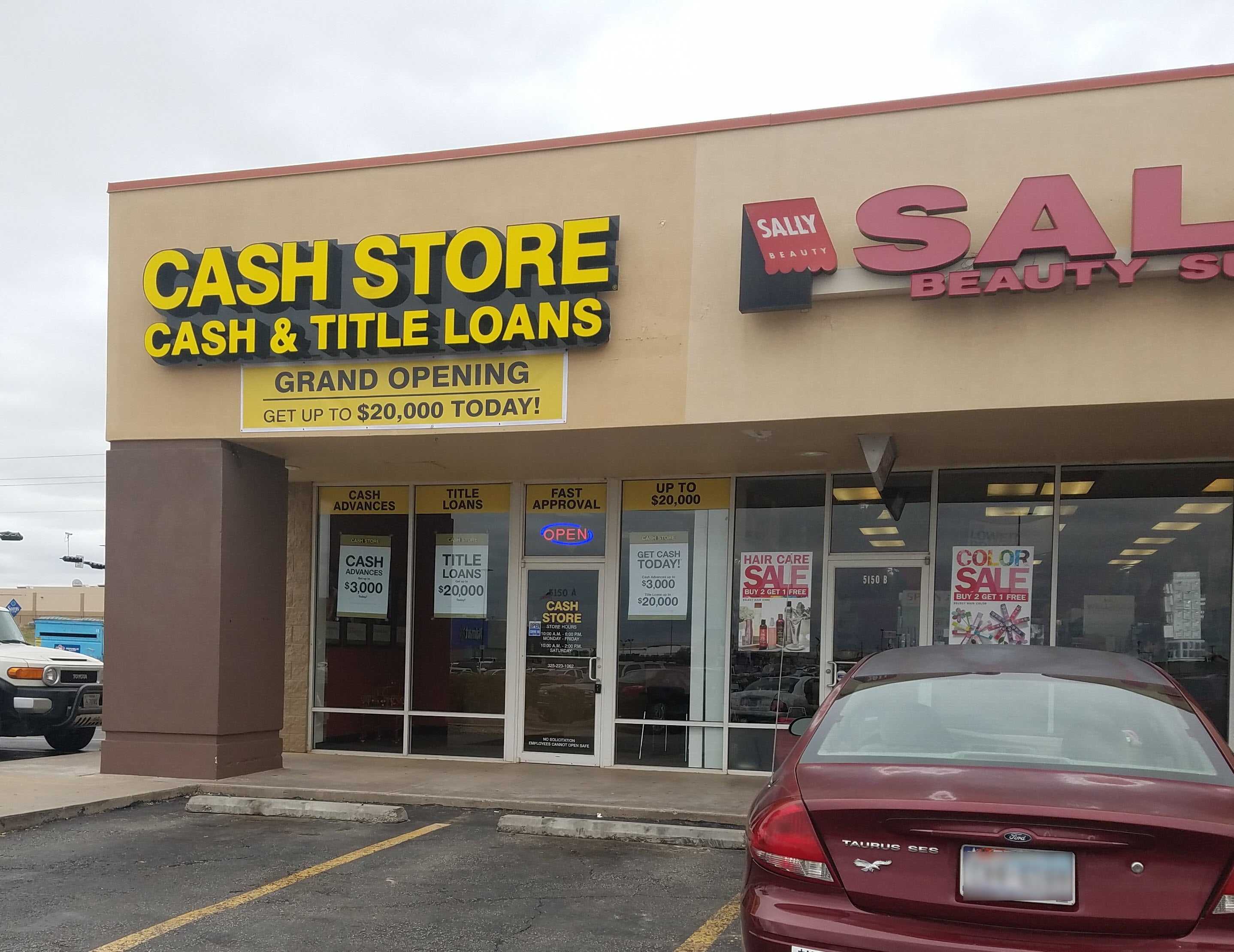 Cash Store in San Angelo, Texas