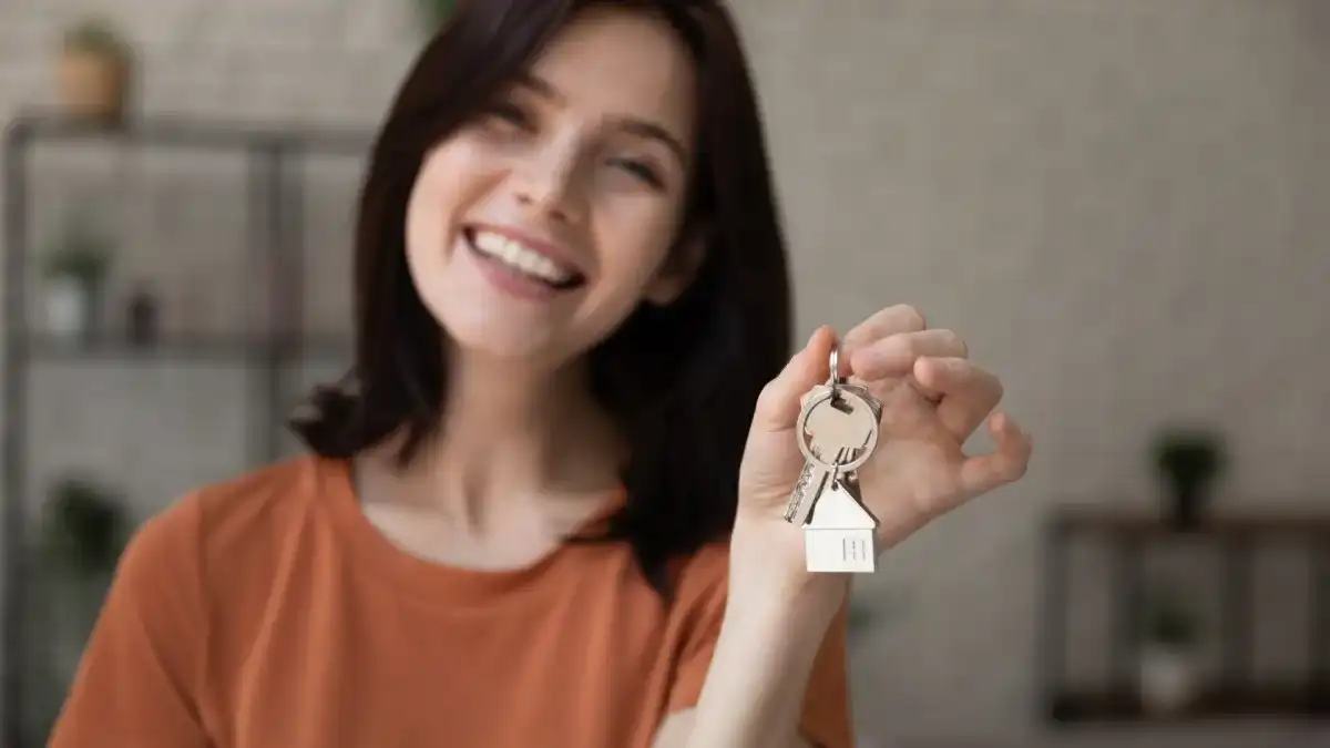 A college student getting affordable housing