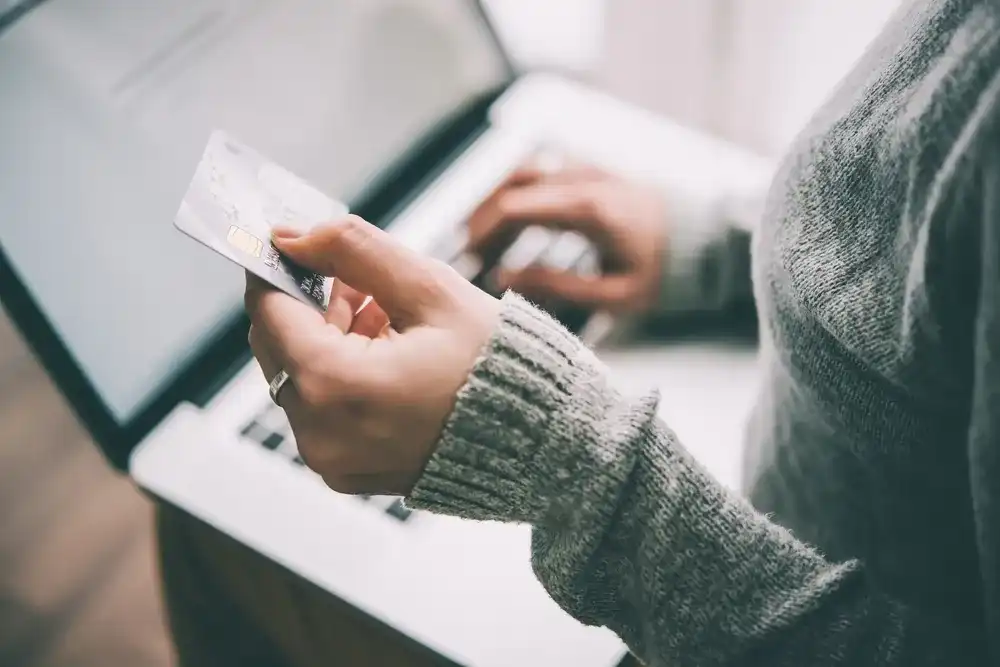 Someone looking for fast funding options online
